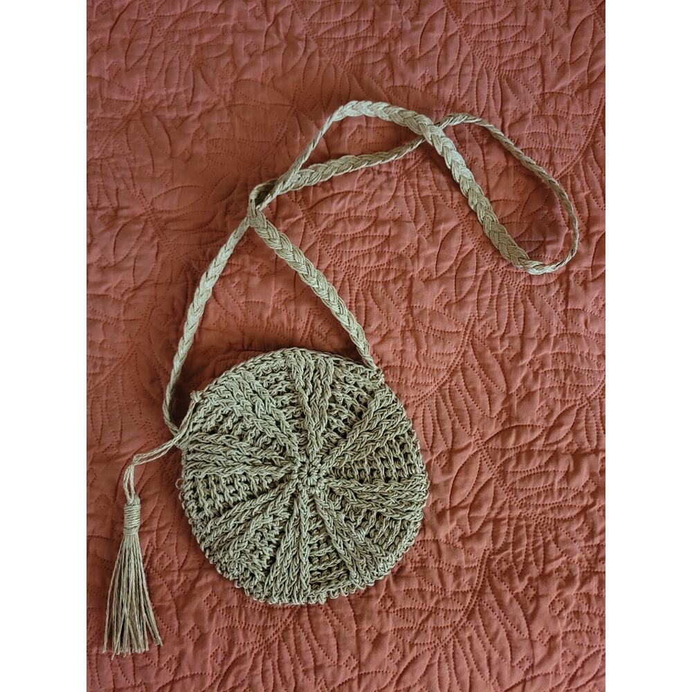 Crochet‎ crossbody bag